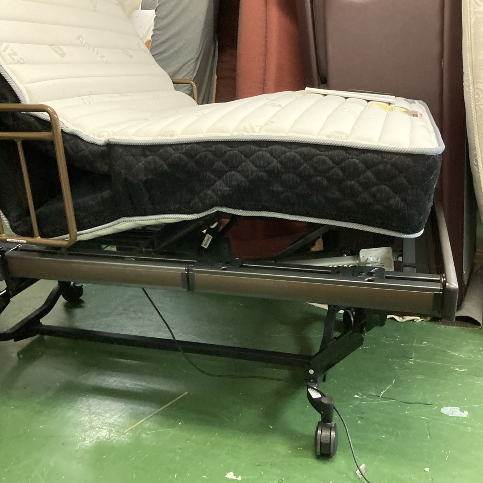 ?期間限定！ 50％OFFの限定値下げ?S758 ⭐ 最高級モデル FRANCEBED 