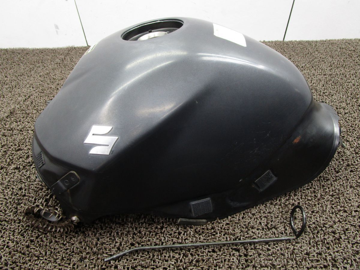 GSR400 ガソリンタンク □A530！GK7DA スズキ 【 K719 】 FI