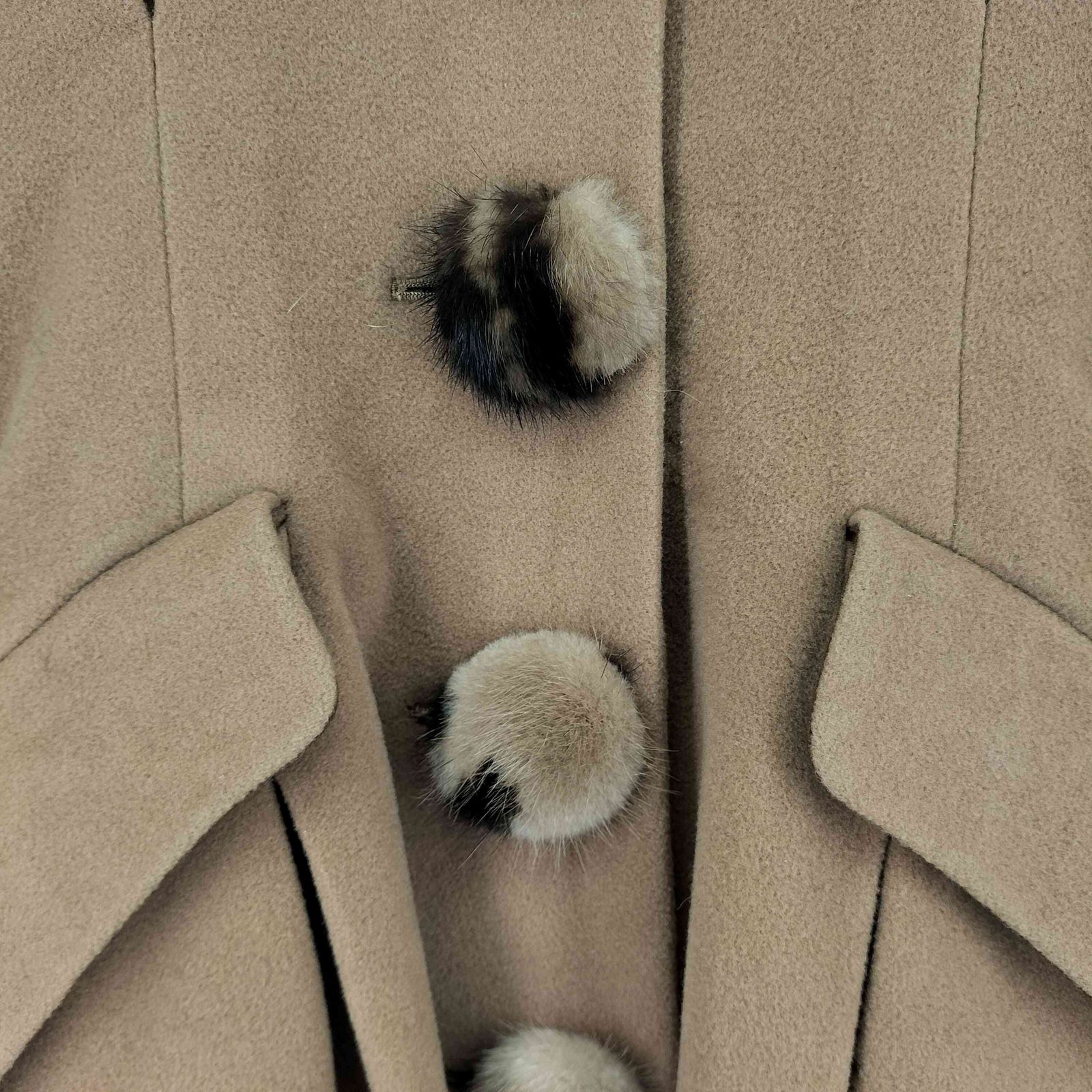 イタリヤ 伊太利屋 カシミア混 リアルファー付き ロングコート