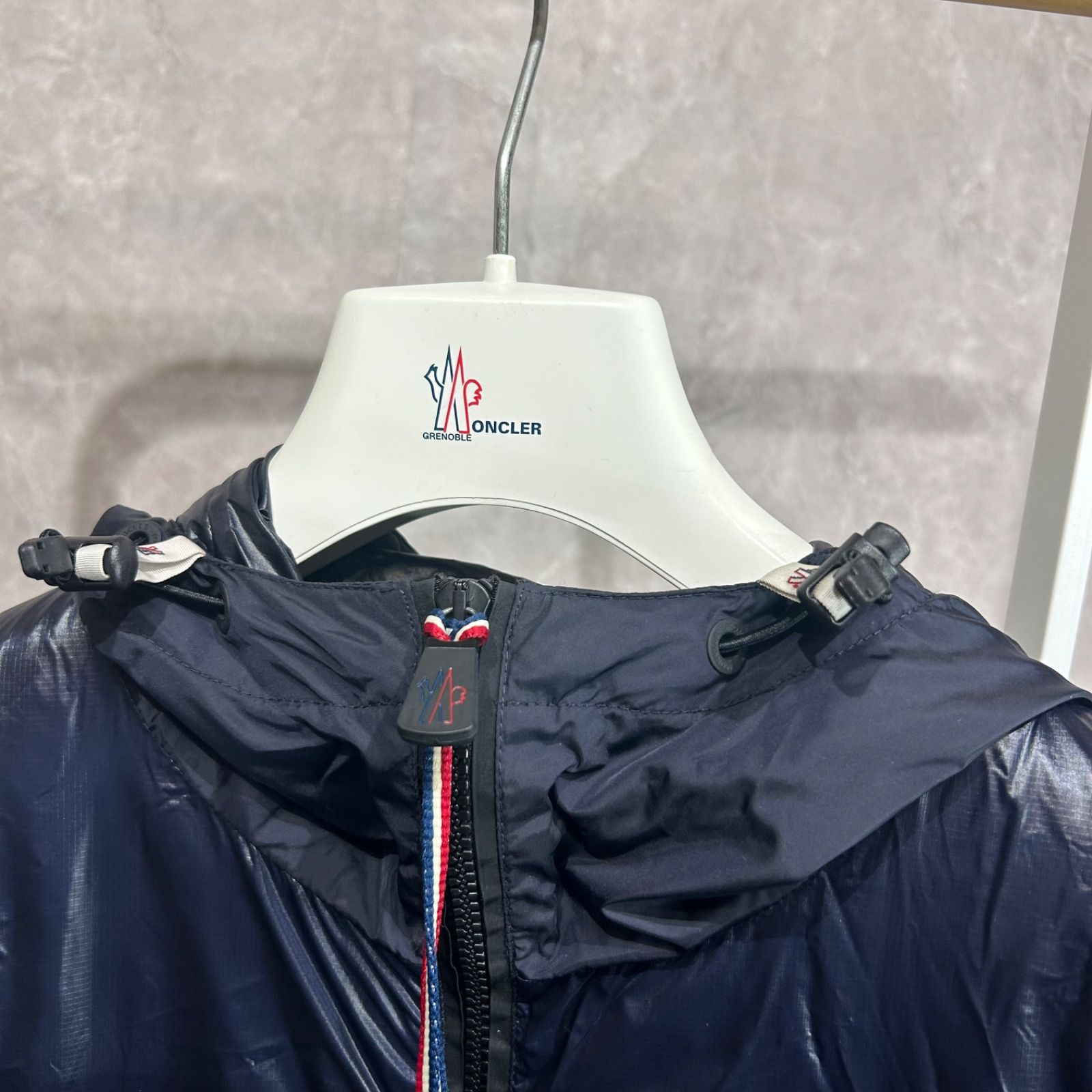 未使用タグ付き】 MONCLER モンクレールダウン ナイロン パーカー