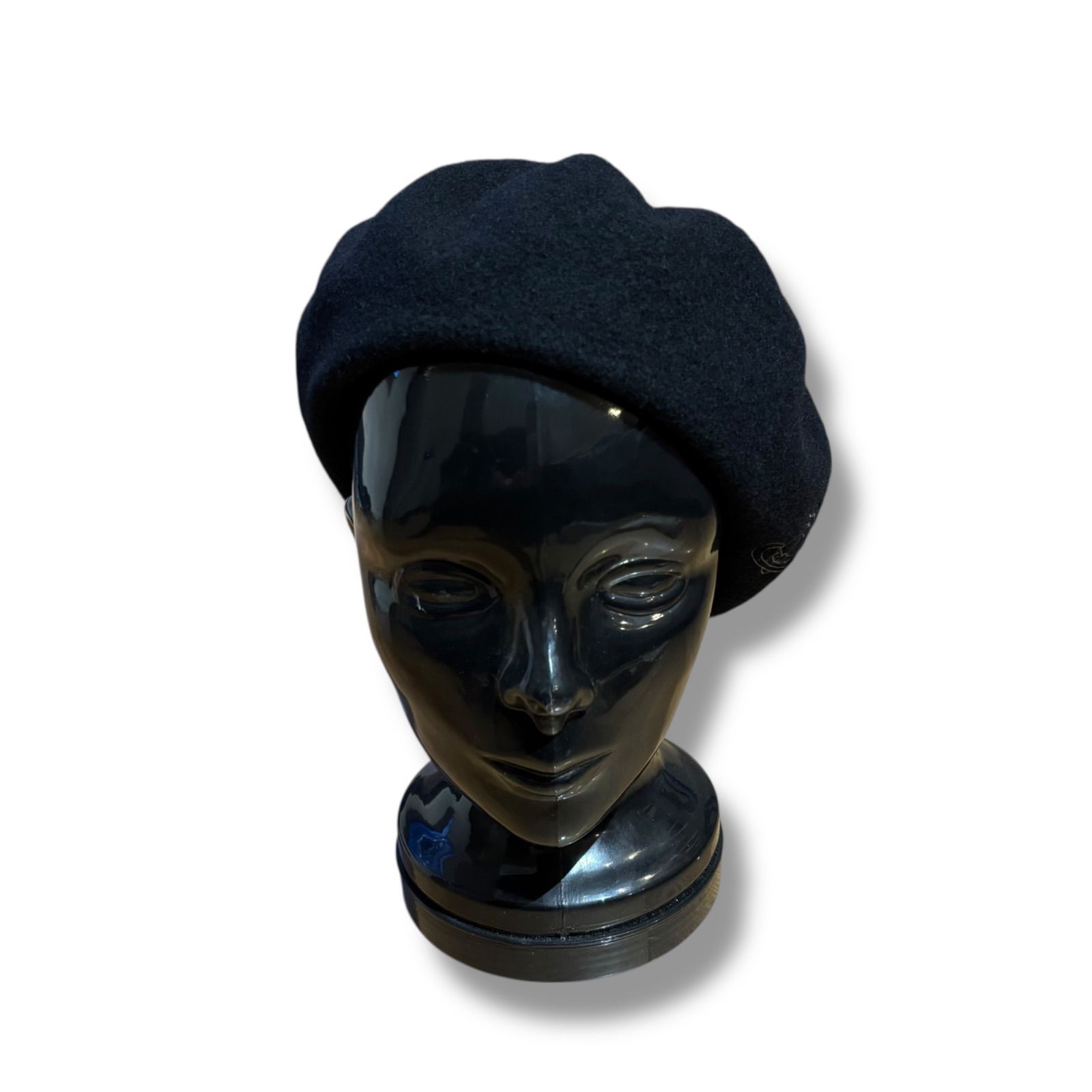 Vivienne Westwood レッドハート＆オーヴ刺繍 ベレー帽