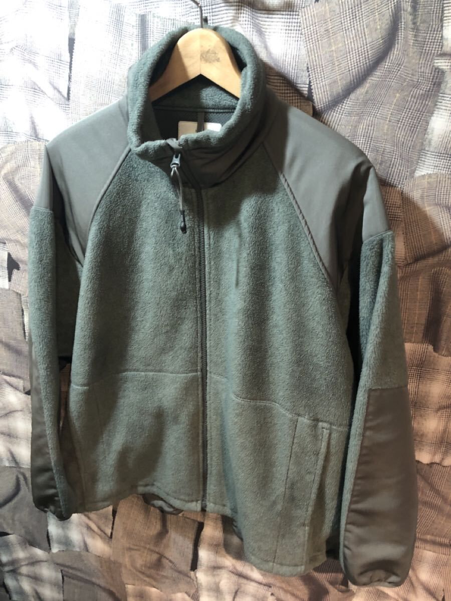 2024年購入 HYKE ハイク 定価5万程度 フリースジャケット サイズ2