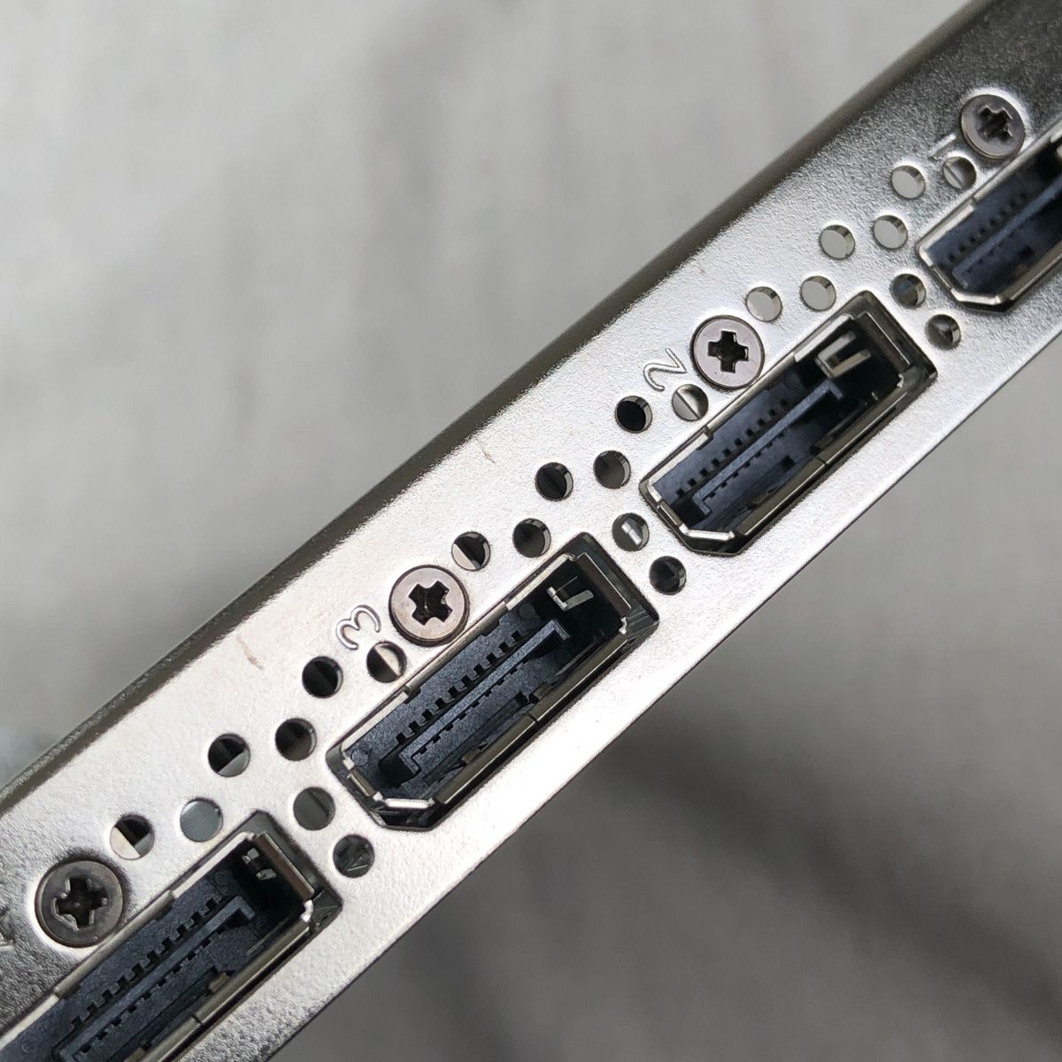 画面出力確認済】GPU グラフィックボード NVIDIA QUADRO P2000（メモリ