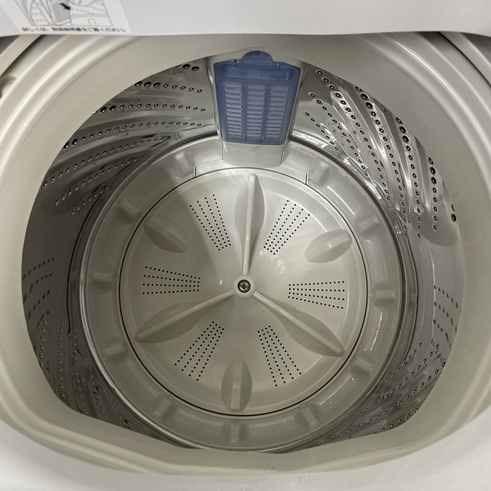 R333 ☀️ 名古屋市近郊配送設置無料！ Panasonic 洗濯機（6.0㎏）NA