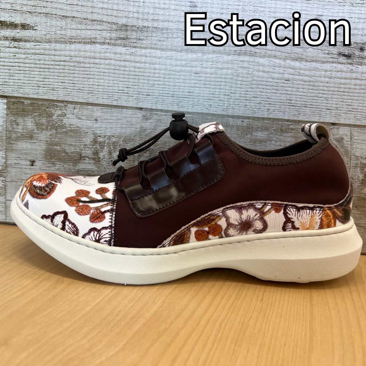 エスタシオン Estacion 刺繍花プリント シューレースシューズ MLW1976