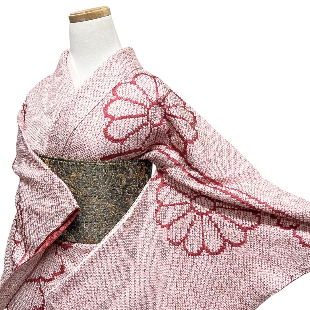 訪問着 総絞り 菊花 円弧 鹿の子 花紗綾形地紋 着物 114b d ms - メルカリ