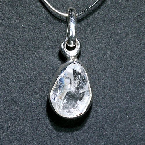 J369-1〕ニューヨーク州 ハーキマーダイヤモンド ペンダントトップ