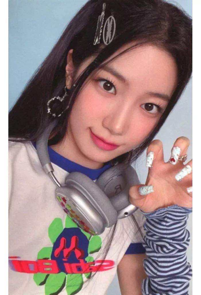 中古】コレクションカード(女性) LE SSERAFIM/KAZUHA(カズハ)/CD