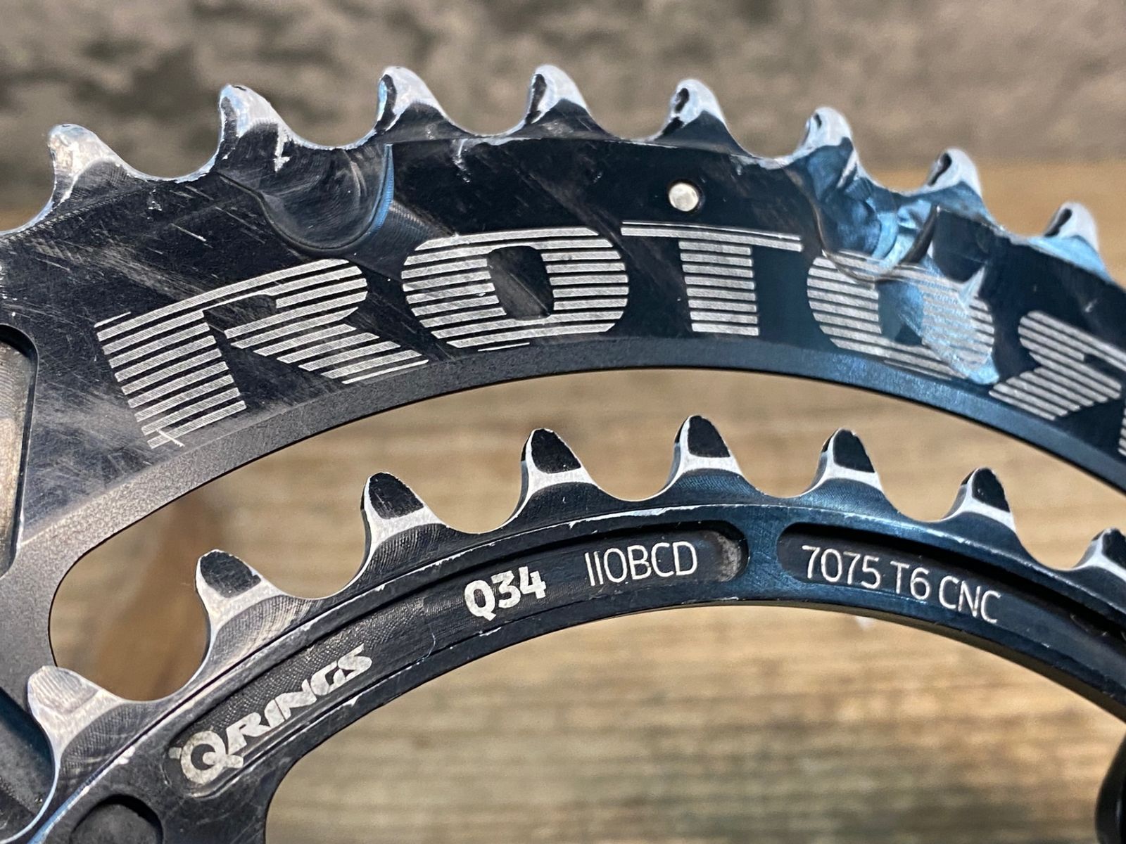 【新品】Rotor QRings ローター 楕円チェーンリング 50/34 ROTOR 「ローター」 Q-RINGS 50-34T チェーンリングセット / 京都八幡