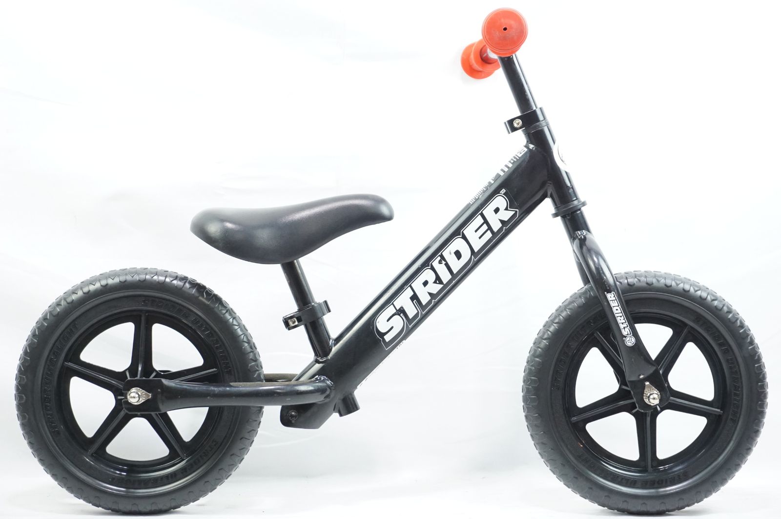 STRIDER 「ストライダー」 SPORT 12 2015年モデル 12インチ キッズ