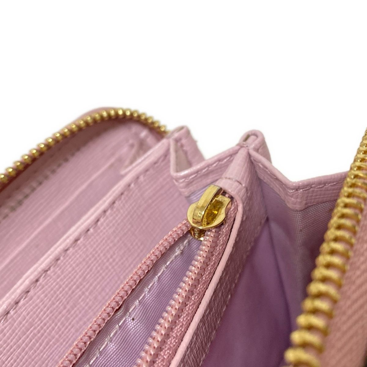 【新品】FURLA フルラ ライトピンク ラウンドファスナー長財布 保存袋付 FURLA(フルラ) 長財布 - ライトピンク ラウンドファスナー レザー