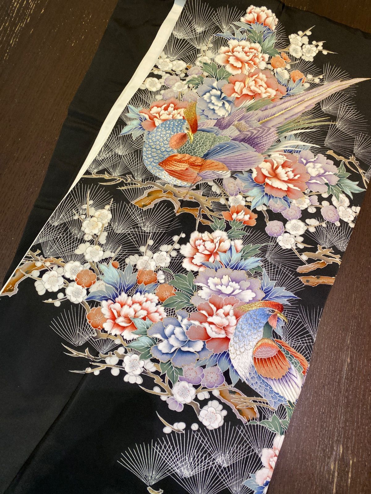 【着物まとめ売り】　正絹留袖5枚　　着用可　リメイク素材　目立った汚れなし 着物まとめ売り】正絹留袖6枚 着用可 リメイク素材 目立った汚れなし