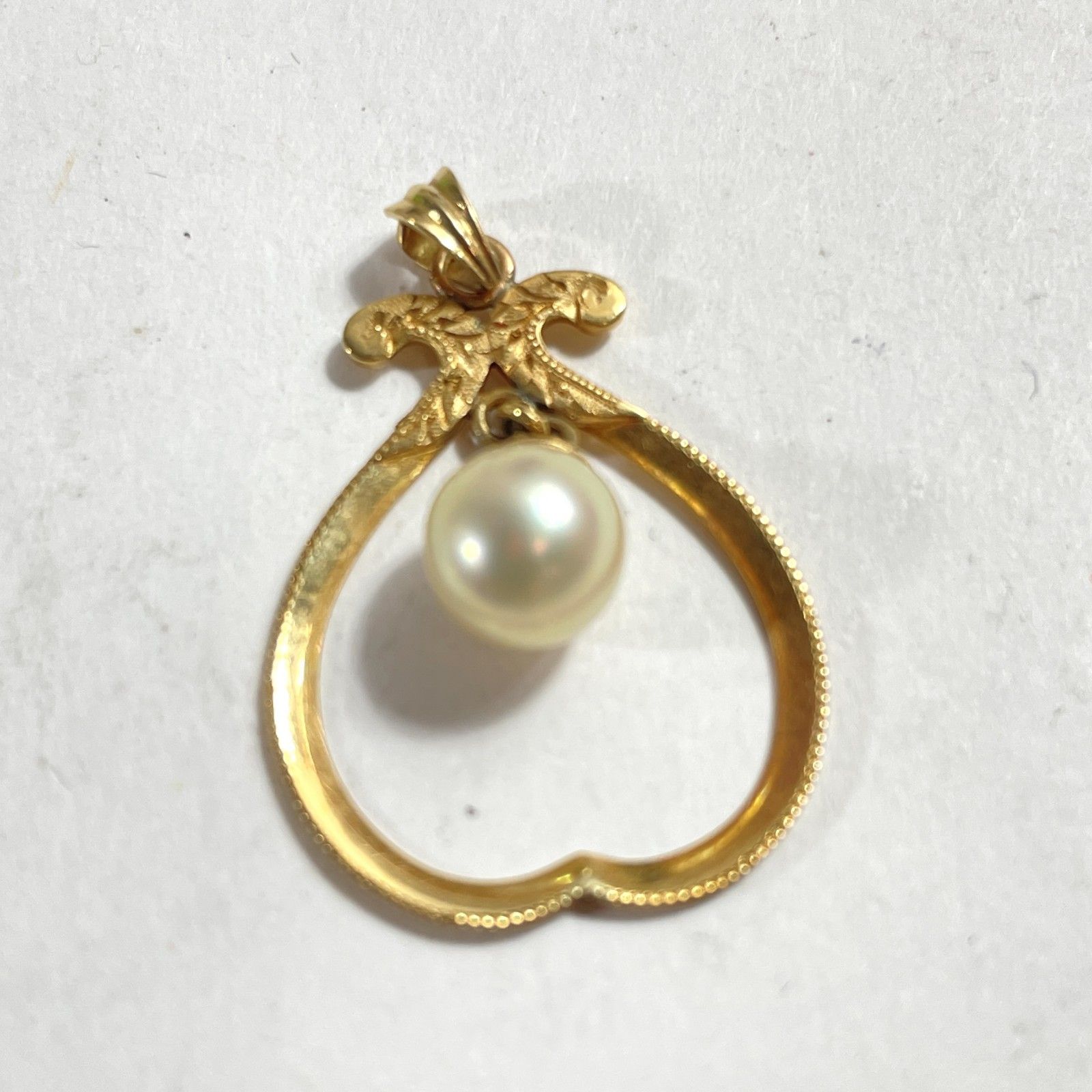 ☆ K18刻印 18金 ゴールド パール飾り付きペンダントトップ バチカン