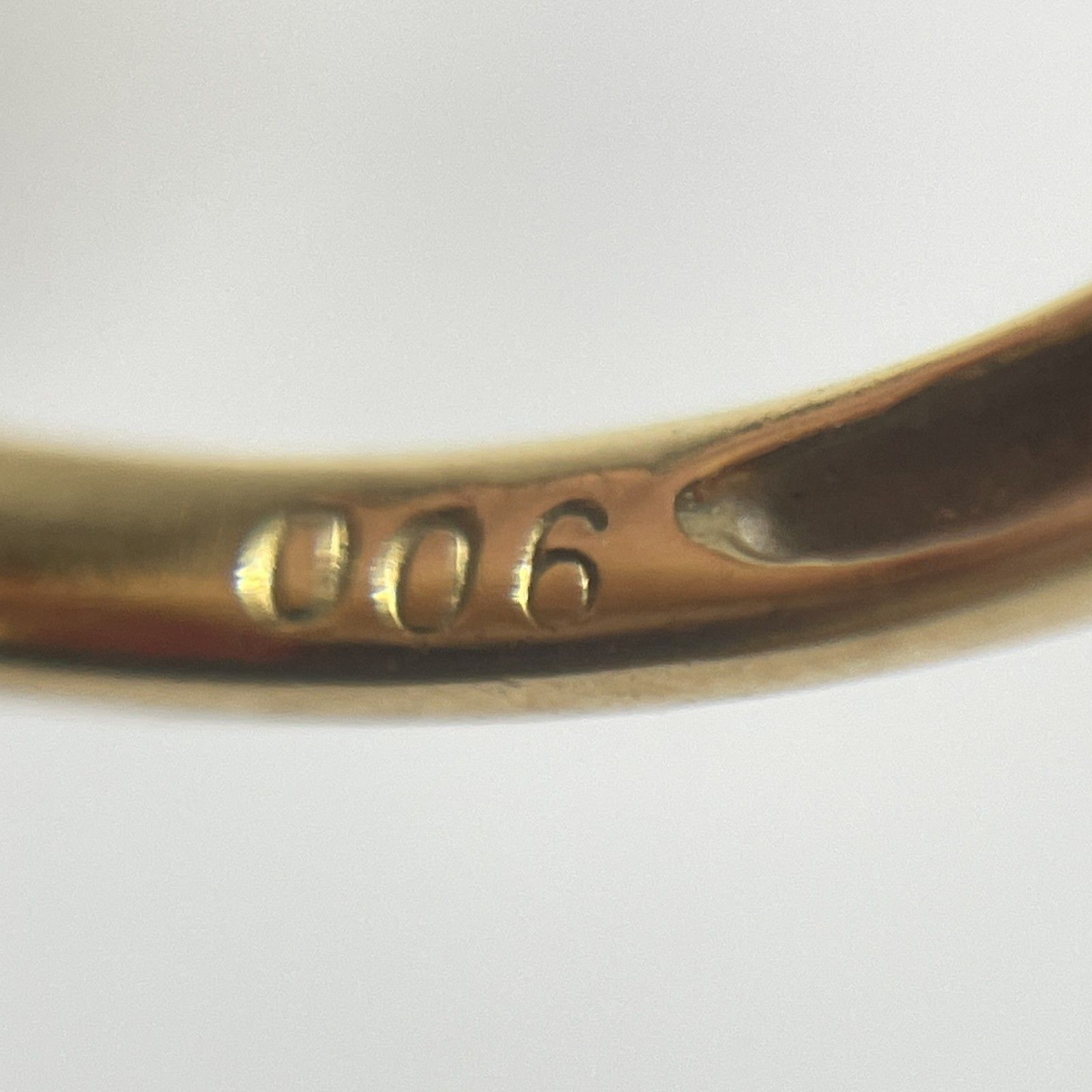 ゴールドパール イヤリング k18（刻印あります） ☆ K18刻印 18金 ゴールドパールイヤリング ネジ式 総重量3.00g