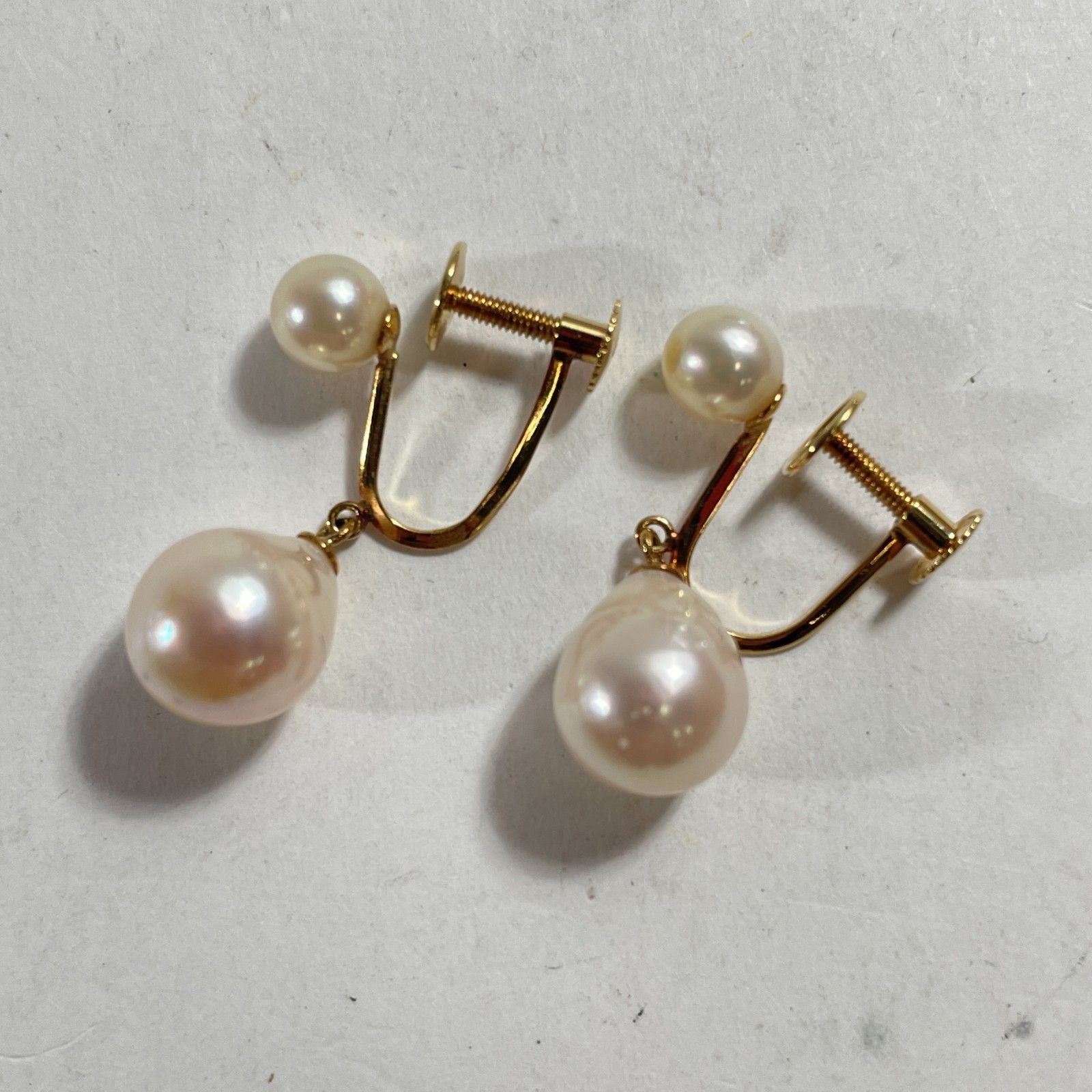ゴールドパール イヤリング k18（刻印あります） ☆ K18刻印 18金 ゴールドパールイヤリング ネジ式 総重量3.00g