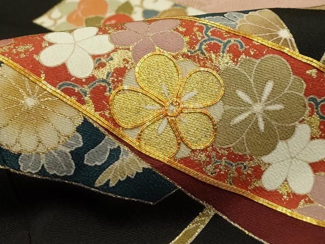 平和屋着物□豪華黒留袖 駒刺繍 重ね山吉祥花文 金彩 正絹 逸品