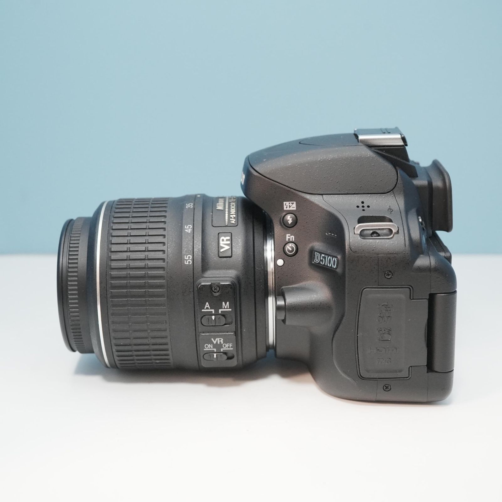 Nikon d5100 dslr 一眼レフ カメラ Amazon.com : Nikon D5100 DSLR Camera with 18-55mm f/3.5-5.6 Auto