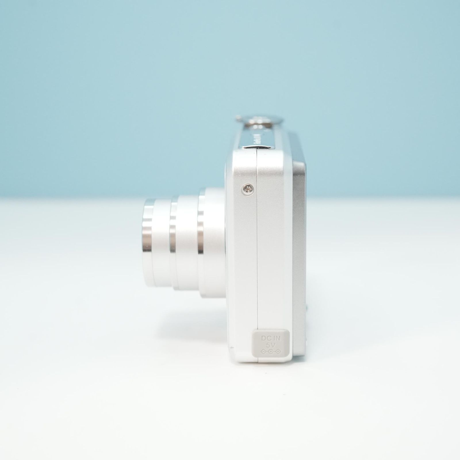 FUJIFILM FINEPIX V10 デジカメ 美品 a5427 - メルカリ