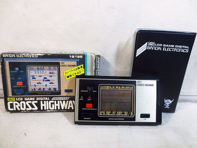 美品 バンダイ LCD ゲーム デジタル クロスハイウェイ - メルカリ