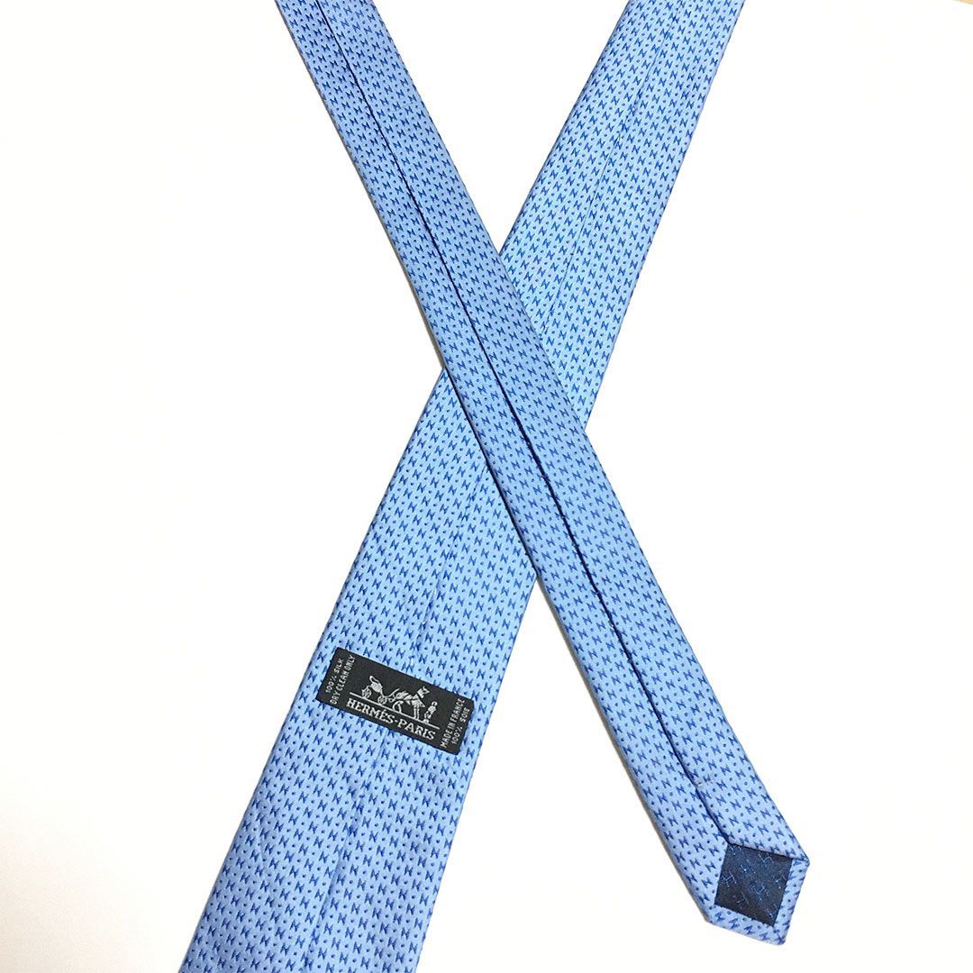 未使用級 エルメス HERMES ネクタイ シルク100% ブルー 総柄 2511-155