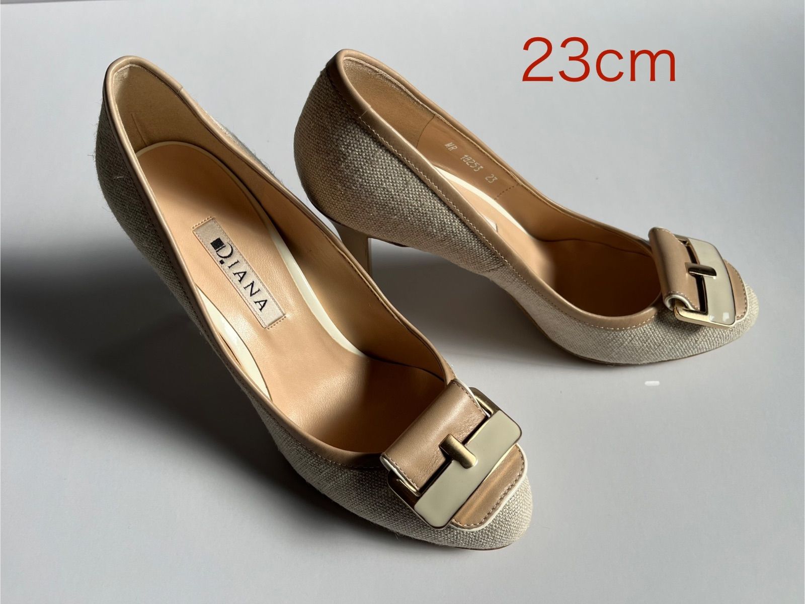 DIANA ベージュ 23cm パンプス - メルカリ