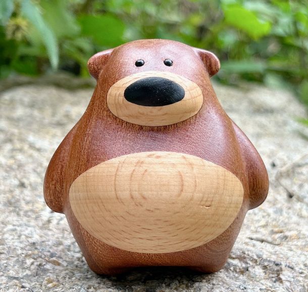 ピース工芸クマの置物 創意的な木製彫刻 インテリアデコレーション 可愛いギフト