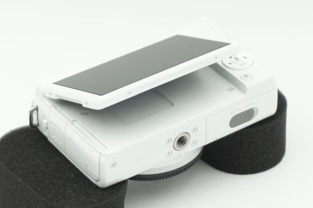 Canon ミラーレス一眼カメラ EOS M200 ボディー ホワイト EOSM200WH