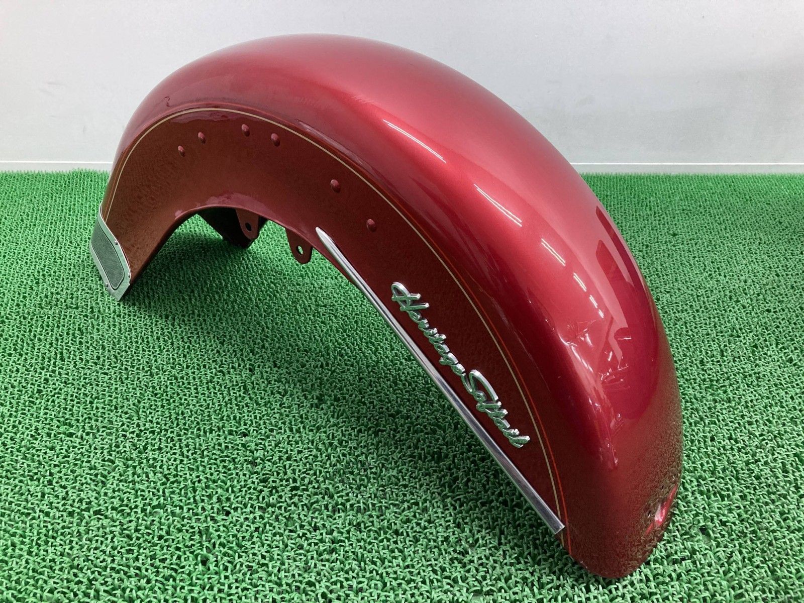 FLSTC1340 フロントフェンダー 赤M ハーレー 純正 中古 ヘリテイジソフテイルクラシック エボ EVO 97年 ペイント素材に Pb FLSTC1340 フロントフェンダー 赤M ハーレー 純正 中古 ヘリテイジ