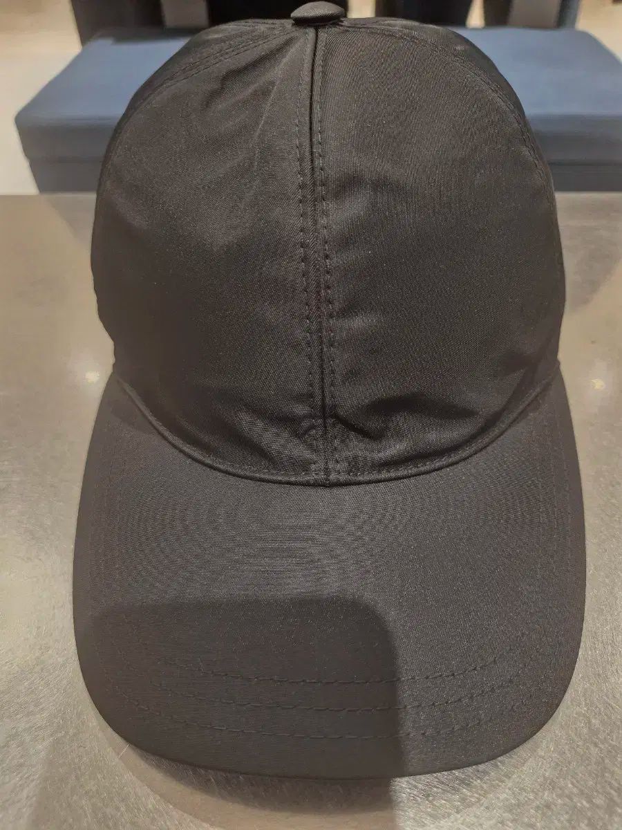 PRADA Re-Nylon ブラック ボールキャップ XL - メルカリ