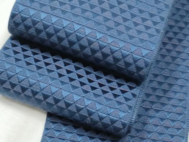 平和屋着物●男性　本場筑前博多織　両面　角帯　鱗文様　井上絹織物謹製　証紙付き　正絹　逸品　CABA1020hy 平和屋着物○男性 本場筑前博多織 両面 角帯 鱗文様 井上絹織物謹製