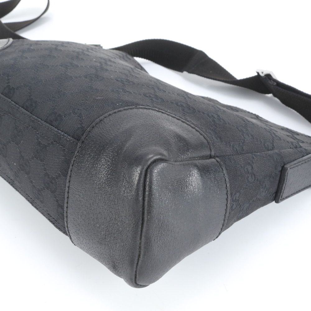 極美品 グッチ GG キャンバス レザー ショルダーバッグ 斜め掛け