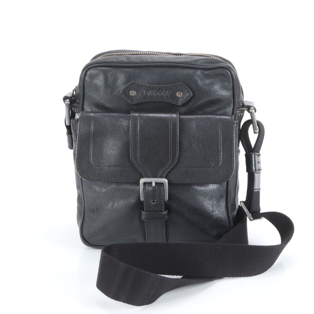 美品 バリー レザー ショルダーバッグ 斜め掛け メッセンジャー