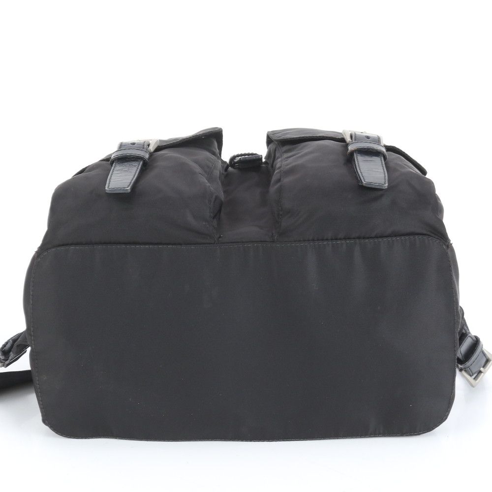 プラダ　カメラバッグ　テーストナイロン　トライアングルロゴ　ブラック　レザー プラダ カメラバッグ テーストナイロン トライアングルロゴ ブラック