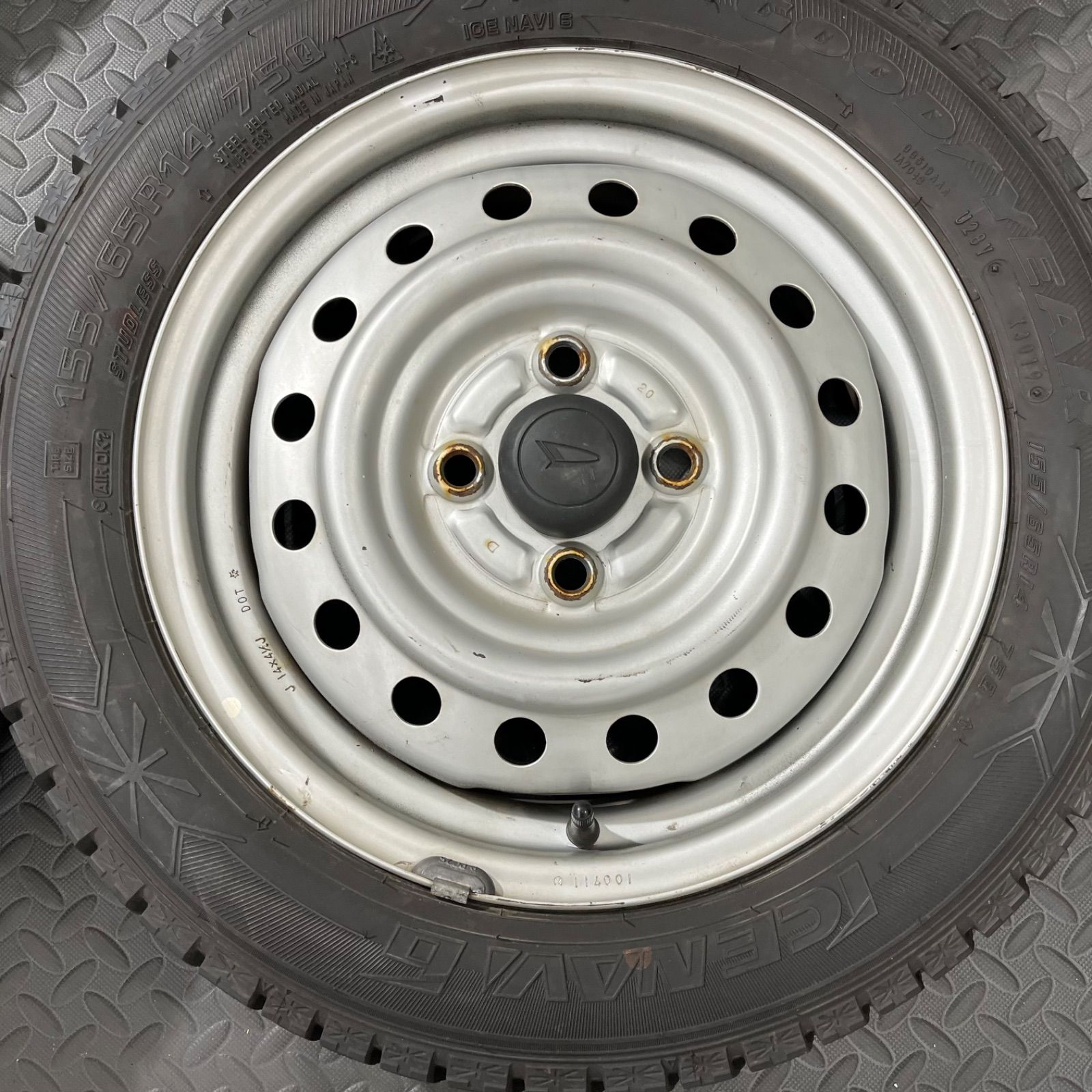 19年製 155/65R14 グッドイヤー アイスナビ6 ダイハツ タント ムーヴ