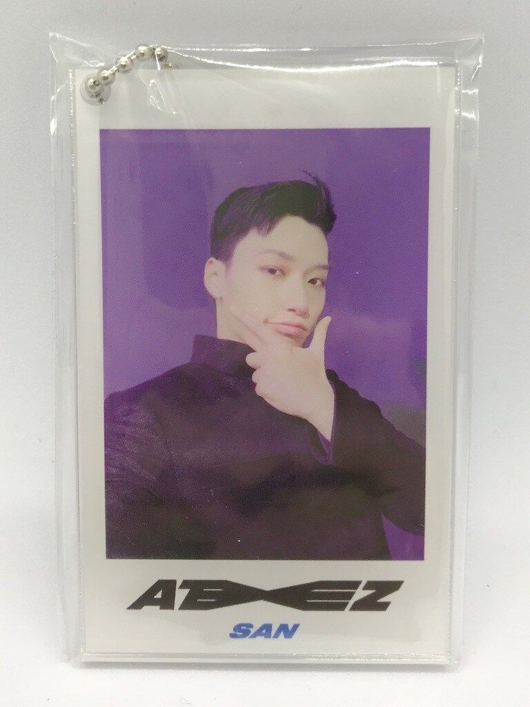 ATEEZ ZERO: FEVER Part.3 SAN チェキ風キーホルダー 青 - メルカリ