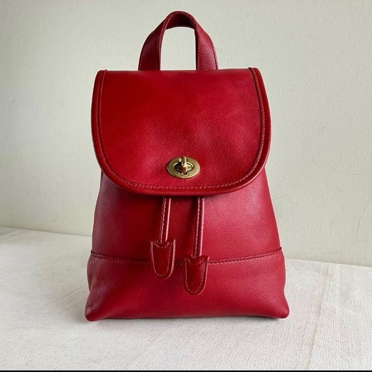 Vintage Coach DayPack Red Leather Turnlock Flap Drawstring