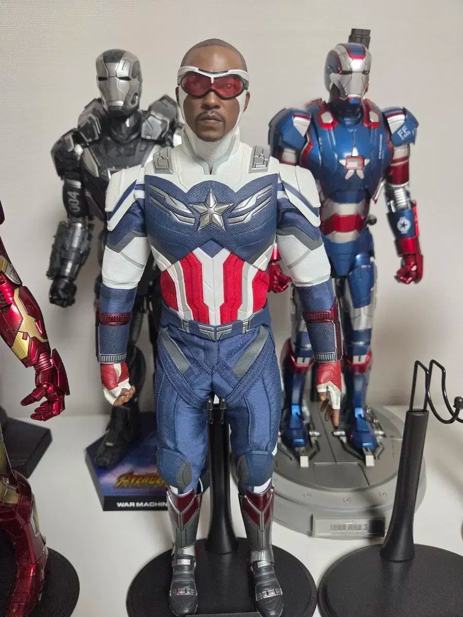 ホットトイズ】ファルコン（シビル・ウォー） ホットトイズ シビル