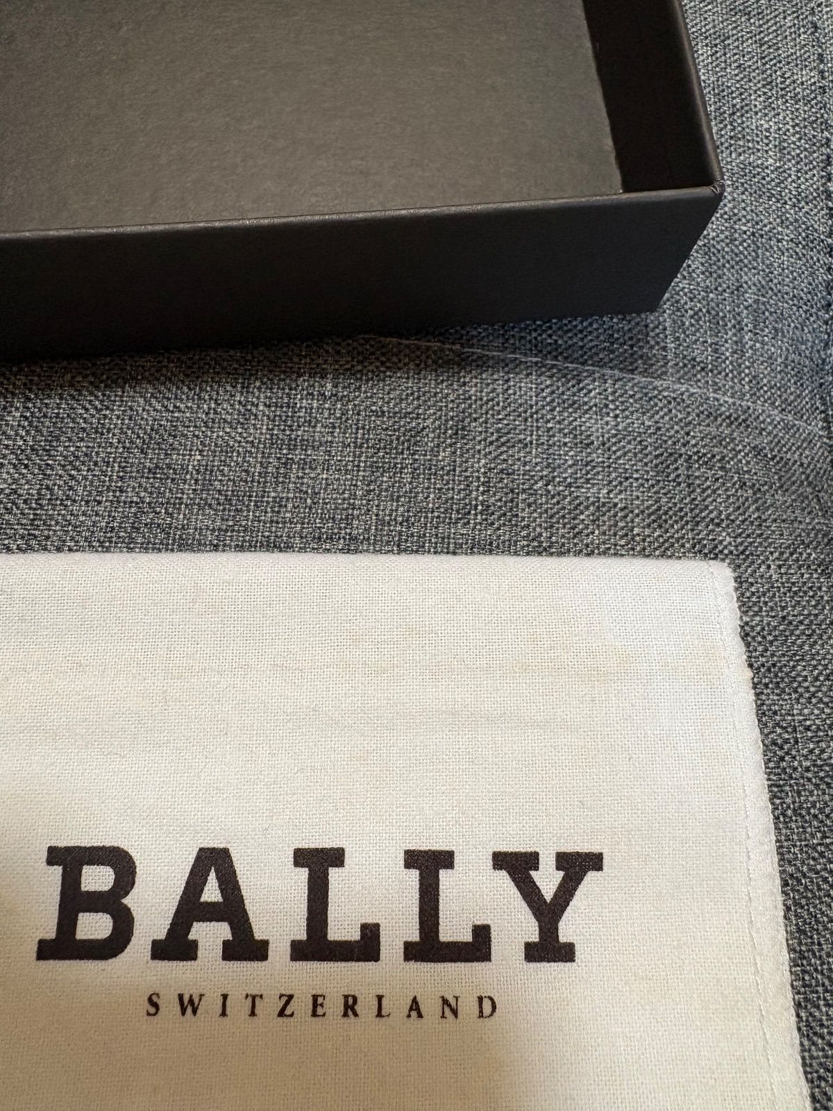 美品】BALLY バリー レザー カードケース パスケース 名刺入れ レッド