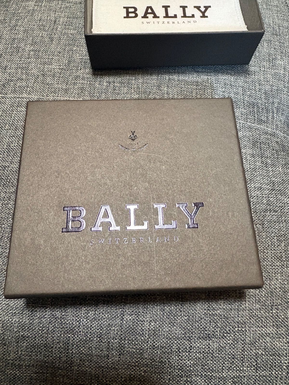 美品】BALLY バリー レザー カードケース パスケース 名刺入れ レッド