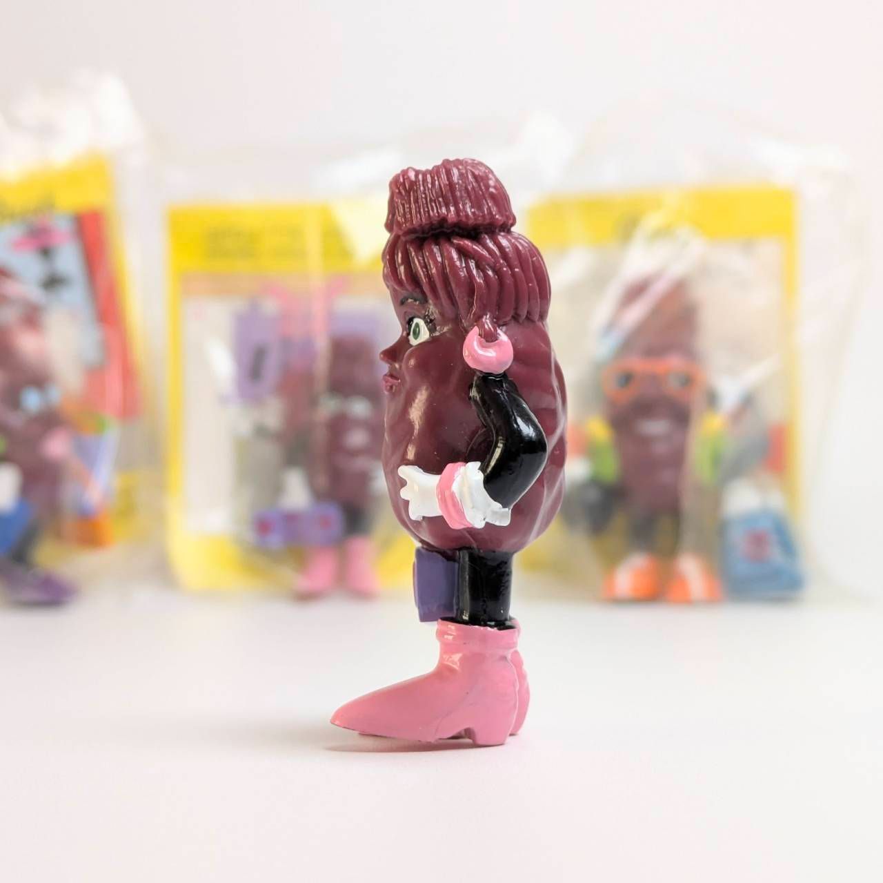 イレアルドール　人形　レア ☆ VINTAGE 1991 ☆【 California Raisins（カリフォルニアレーズン