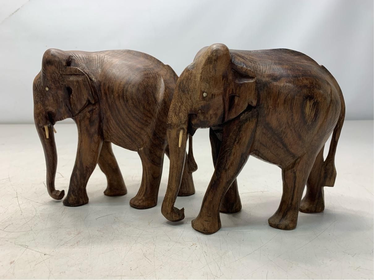 置物 ゾウ 木彫り 二体セット インド 像 インテリア オブジェ