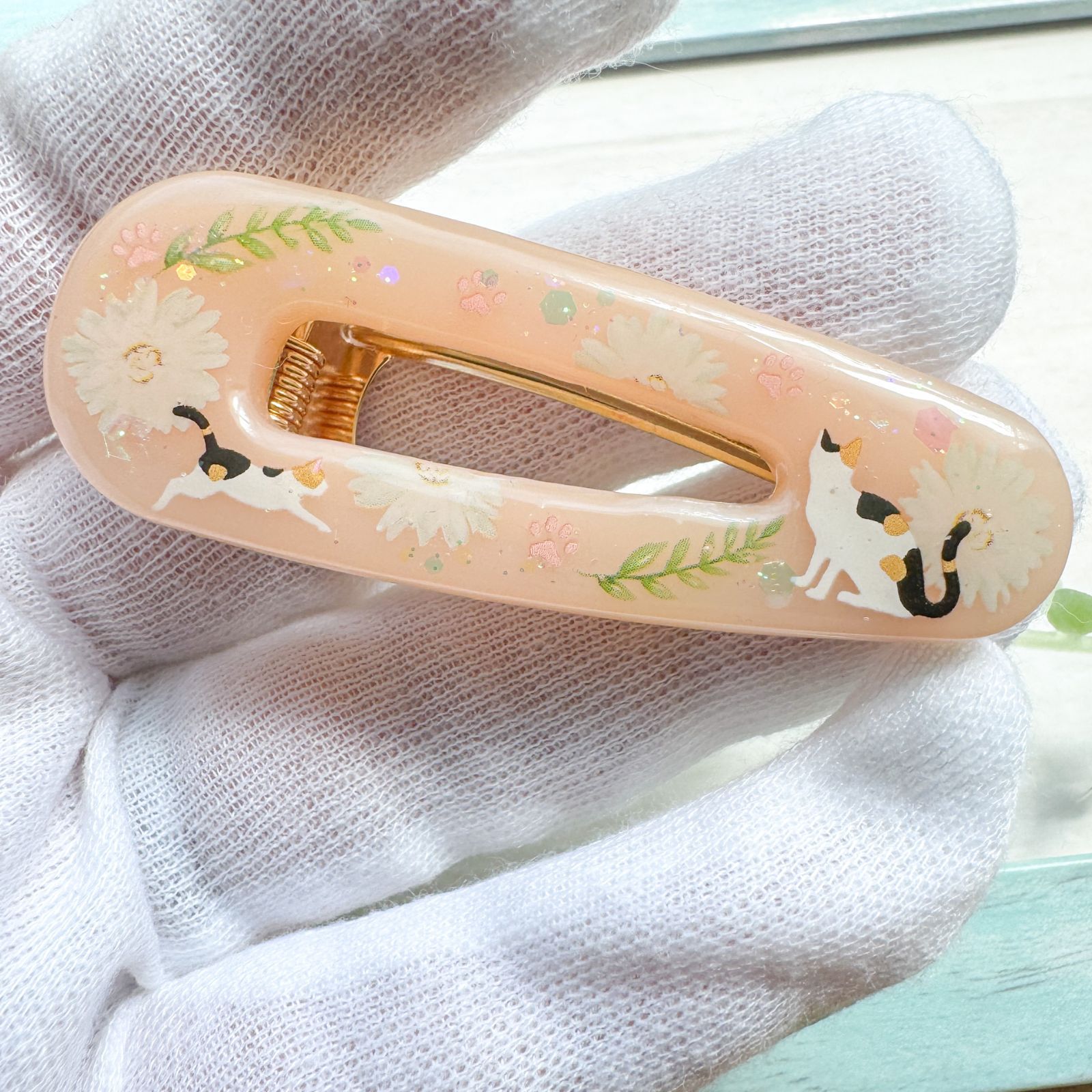 レジン　猫　ヘアクリップ　No.994 レジン 猫 ヘアクリップ No.994