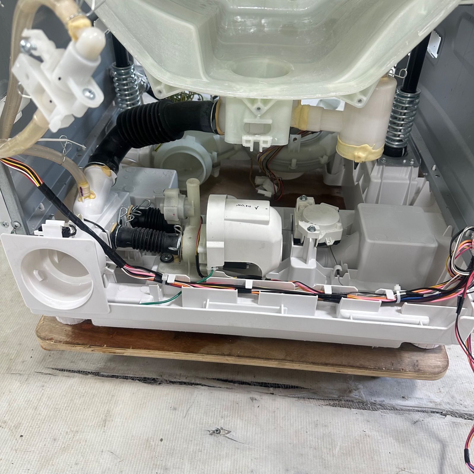 SHARP ES-P110-SRドラム式洗濯機 ヒートポンプ式 分解洗浄 - メルカリ