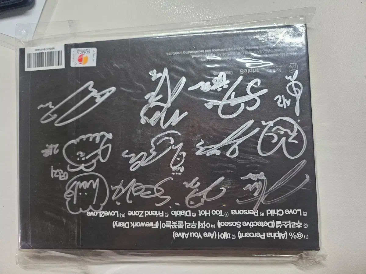 tripleS Assemble25 リー サイン入り アルバム - メルカリ