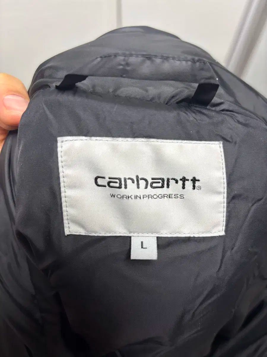Carhartt WIP ブラック ダウン L Carhartt カーハット ダウン