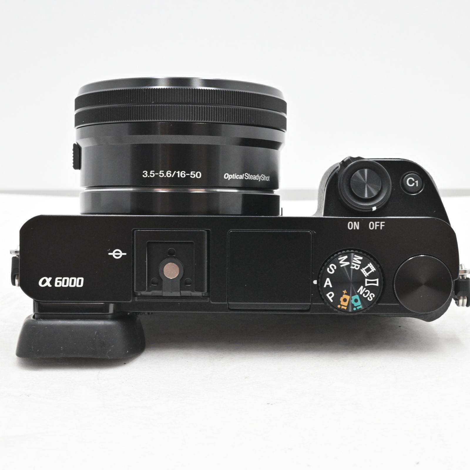 ショット数『2078』SONY ミラーレス一眼 α6000 パワーズームレンズ