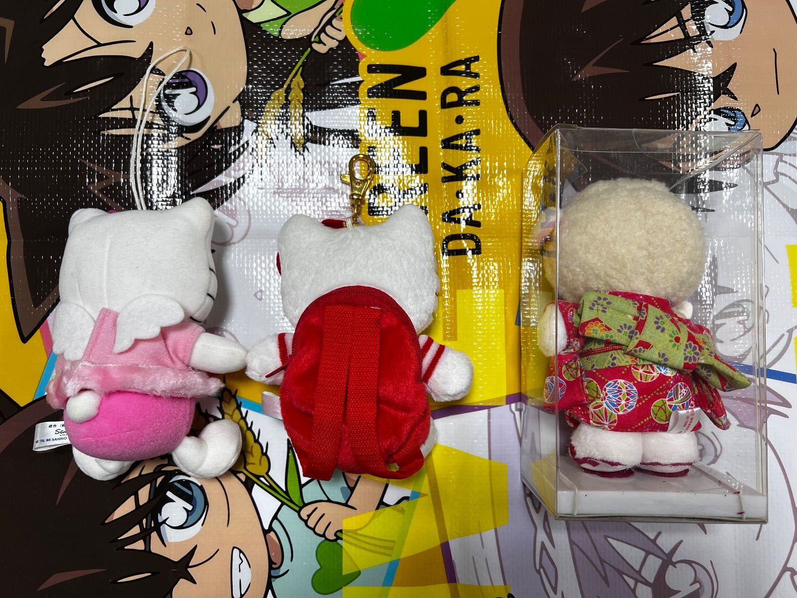 非売品　ハローキティ マンスリードール　３体セット② ぬいぐるみ　レア Yahoo!オークション -「マンスリー ハローキティ」の落札相場・落札価格