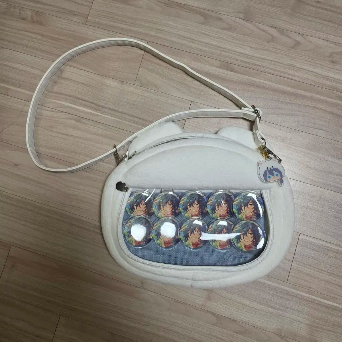 椎名 ニキ 告白気球 痛バッグ (缶バッジ 特典 キーホルダー 含む