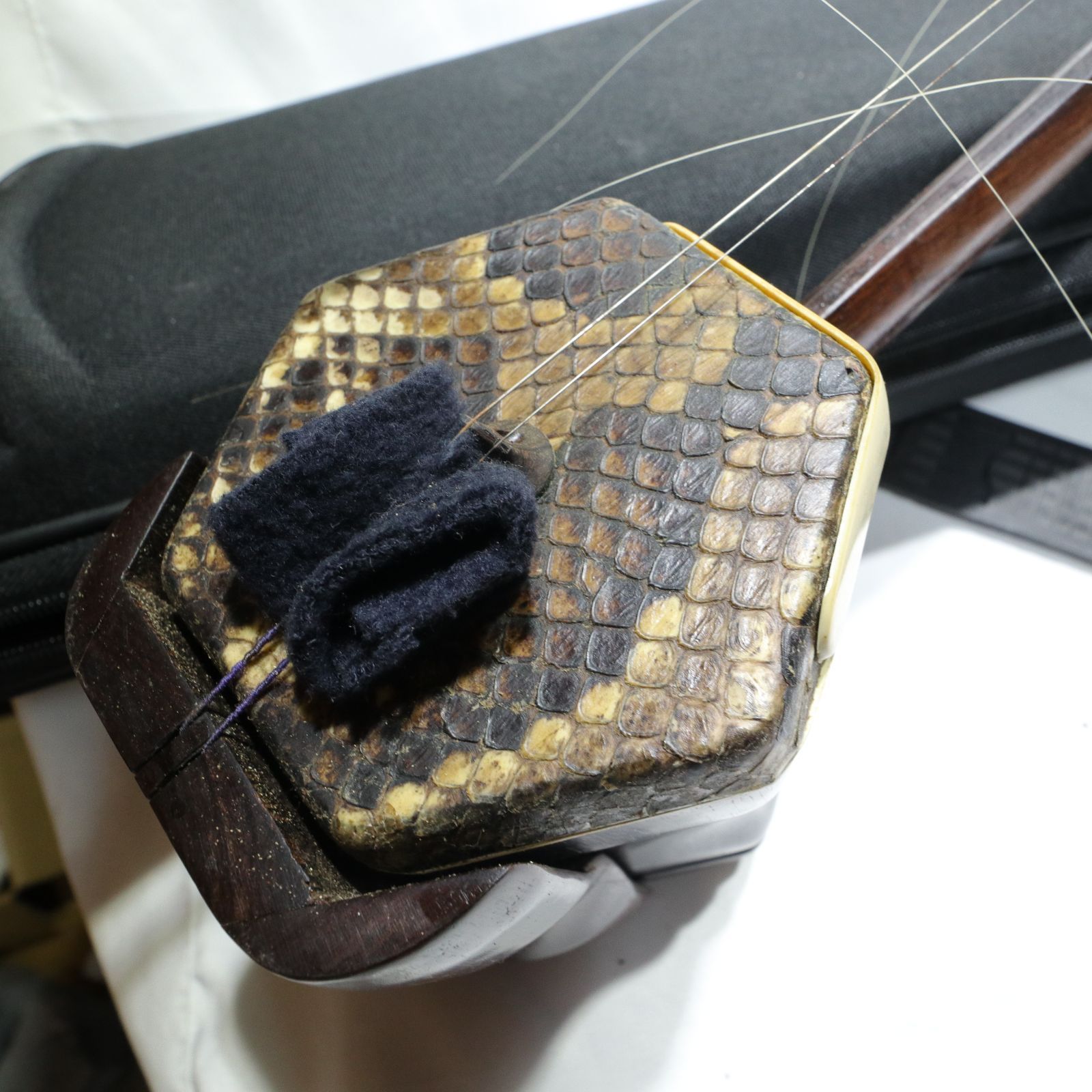 現状渡し/ジャンク】弦楽器 二胡 弓付き 本蛇皮仕様 中国伝統楽器 中国