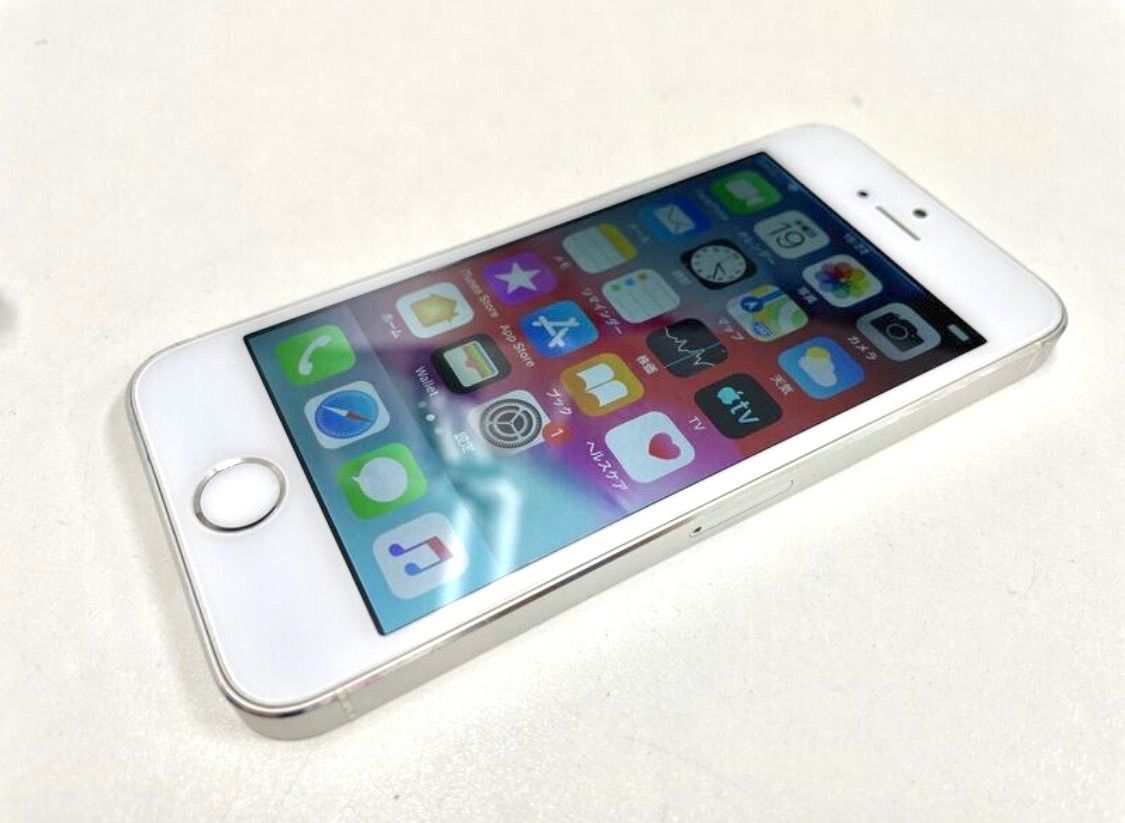 iPhone5s シルバー 判定〇 - メルカリ